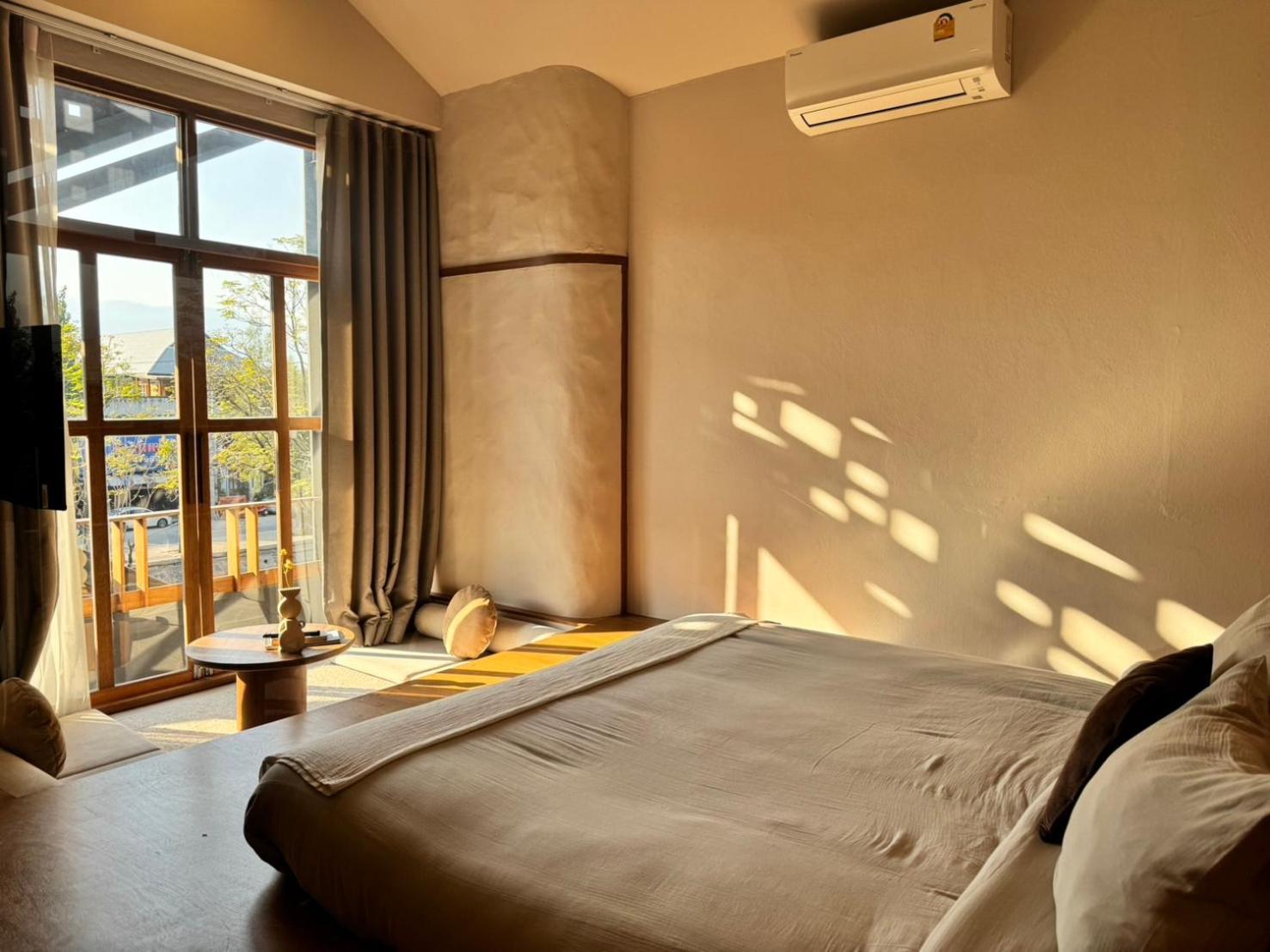 Muan Hotel Чиангмай Екстериор снимка